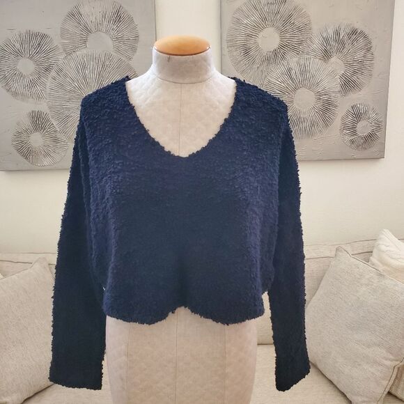 FREE PEOPLE | Popcorn Crop Sweater - Black - Picture 6 of 15